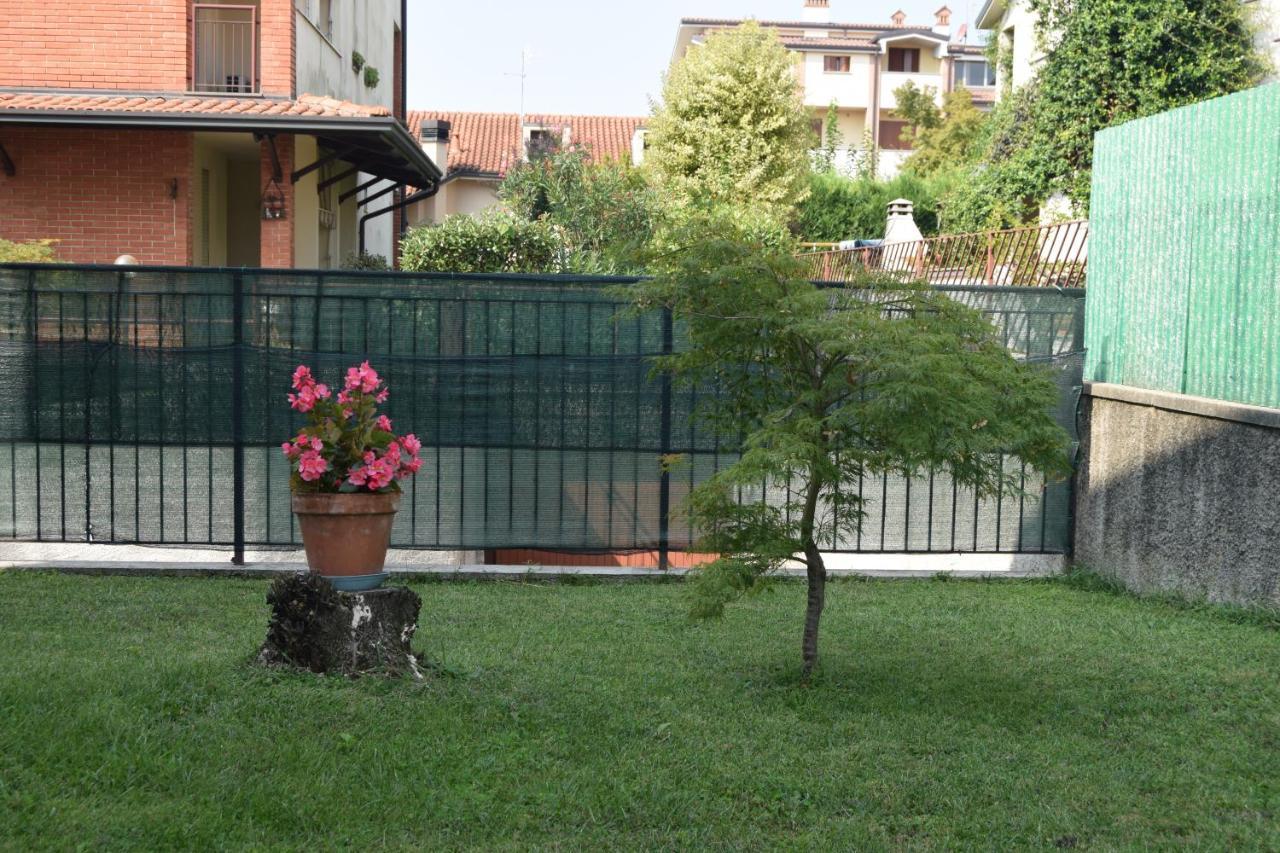B&B Villa Lodigiana Brugherio Extérieur photo